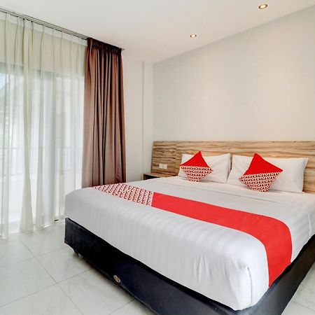 Collection O Cihampelas Near Ciwalk Formerly I Sleep Hotel Bandung Exterior foto