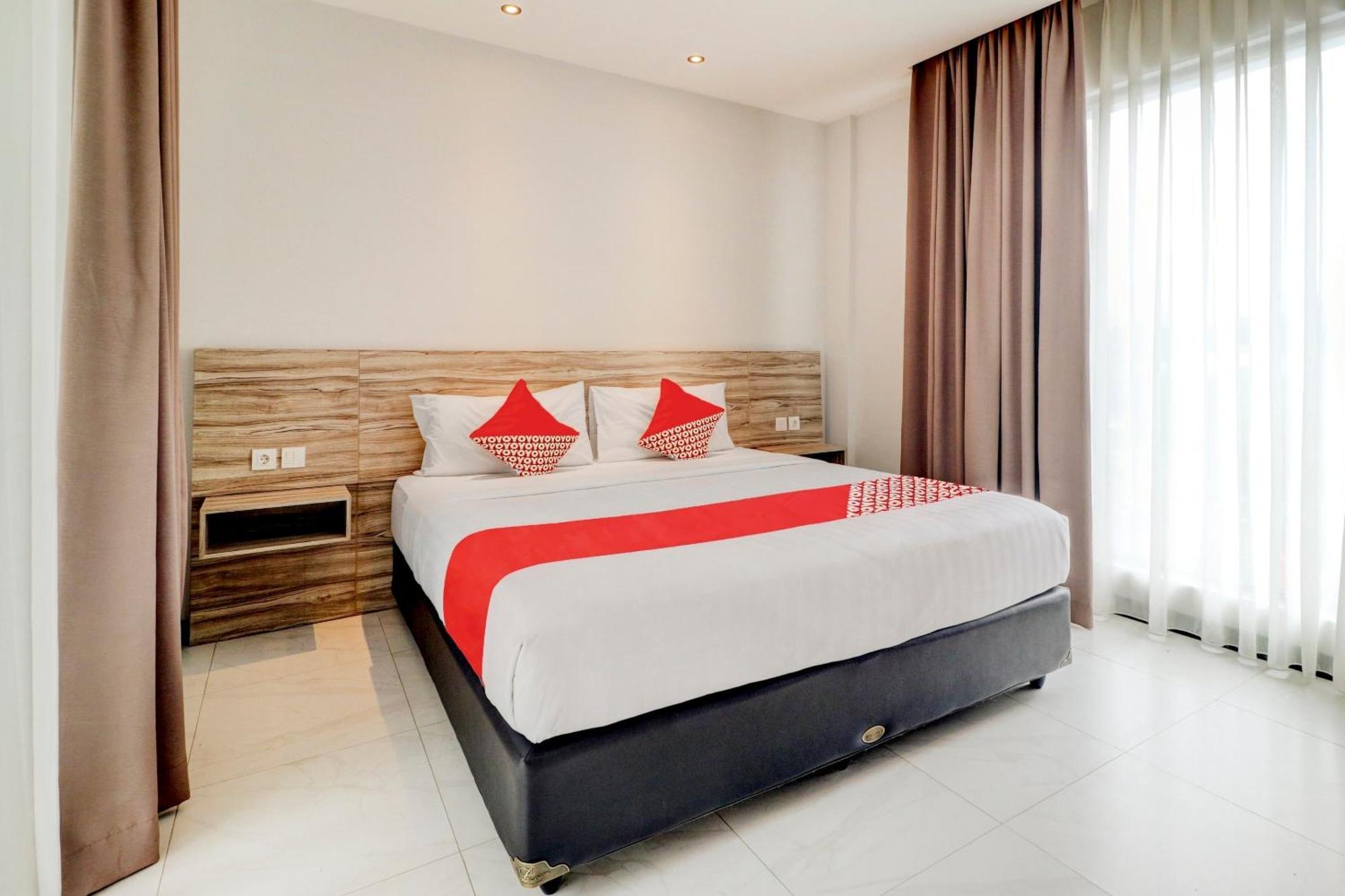 Collection O Cihampelas Near Ciwalk Formerly I Sleep Hotel Bandung Exterior foto