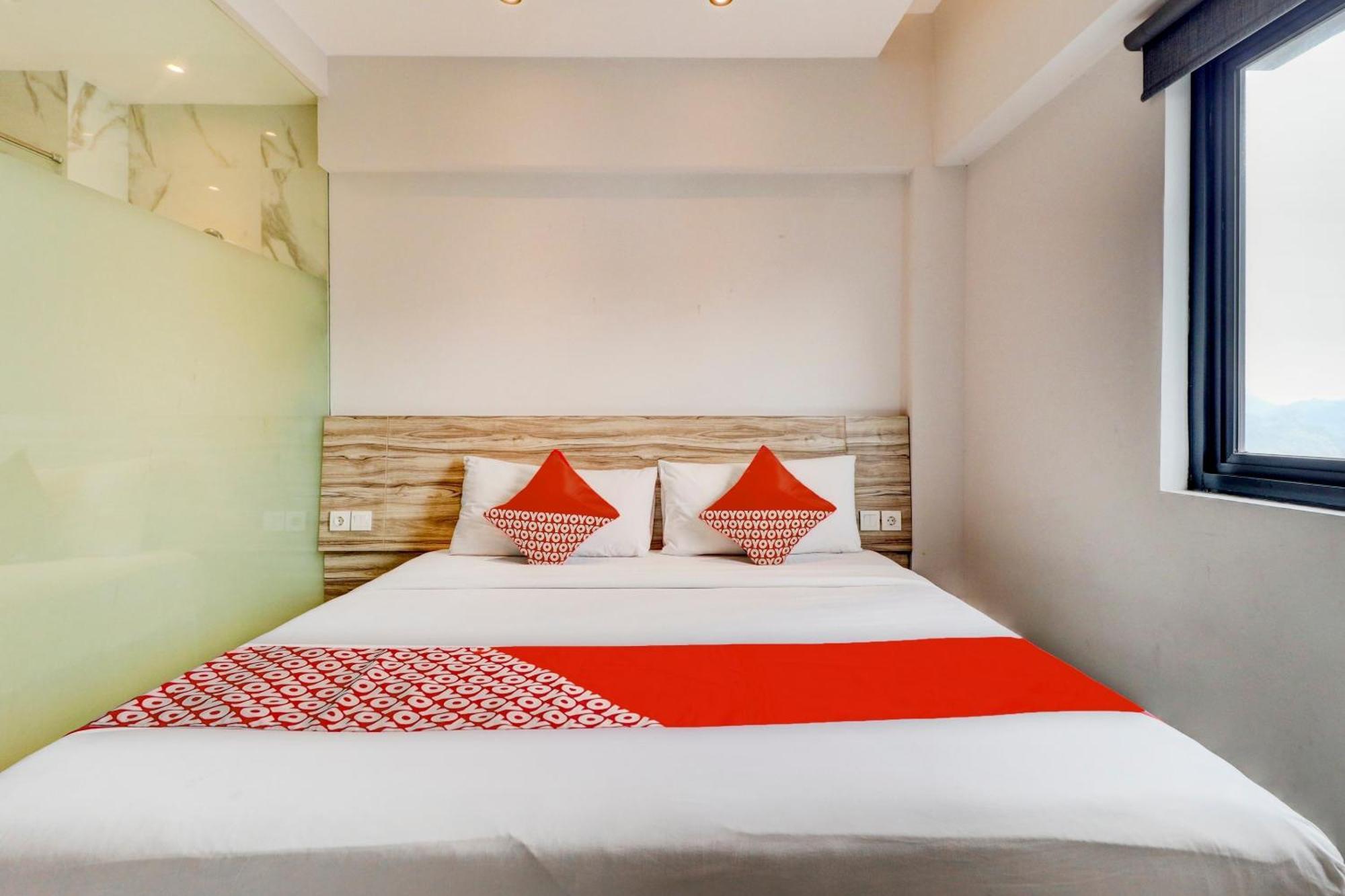 Collection O Cihampelas Near Ciwalk Formerly I Sleep Hotel Bandung Exterior foto